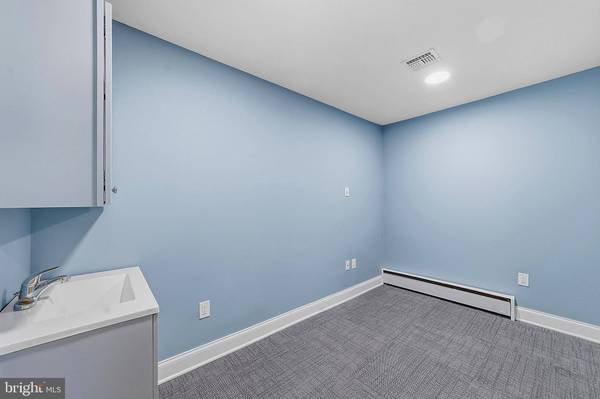 333 SPOTSWD-ENGTWN, Monroe Township, NJ 08831