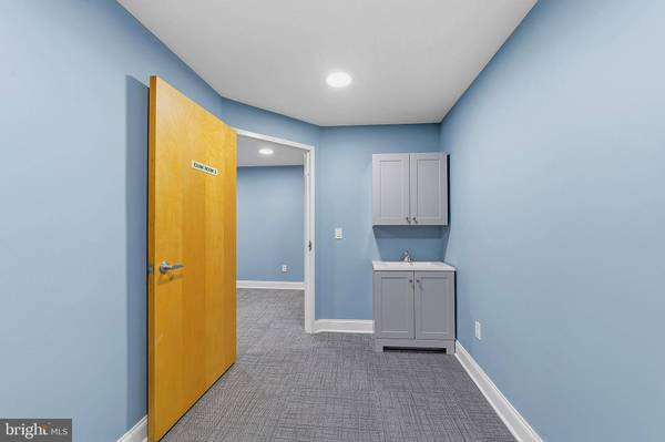 333 SPOTSWD-ENGTWN, Monroe Township, NJ 08831