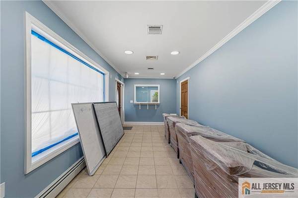333 Spotswood Englishtown RD, Monroe, NJ 08831