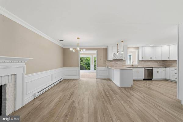 66-B ESSEX RD, Monroe Township, NJ 08831