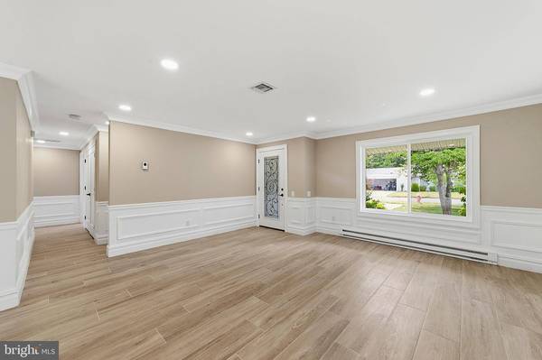 66-B ESSEX RD, Monroe Township, NJ 08831