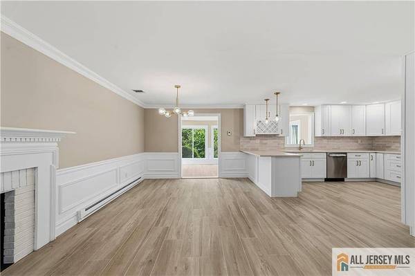 66 Essex RD #66B, Monroe, NJ 08831