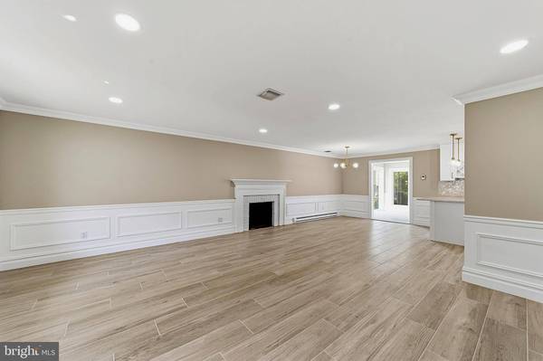 66-B ESSEX RD, Monroe Township, NJ 08831