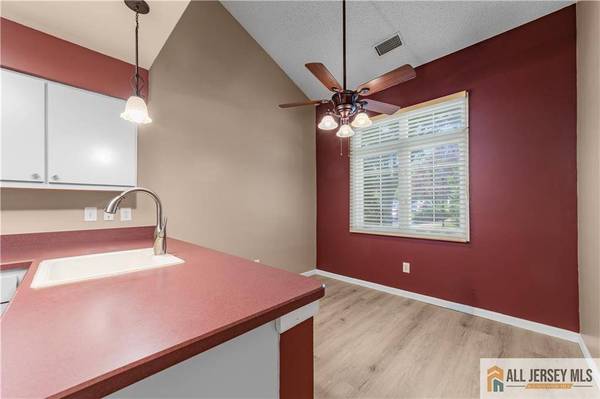 53 Winthrop RD #53F, Monroe, NJ 08831