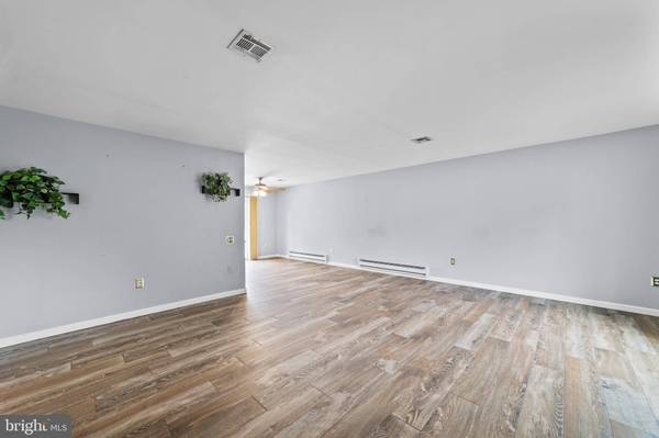 491-B DELAIR RD, Monroe Township, NJ 08831