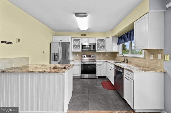 491-B DELAIR RD, Monroe Township, NJ 08831