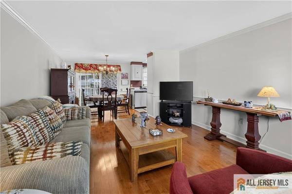 74 Amherst LN #E, Monroe, NJ 08831