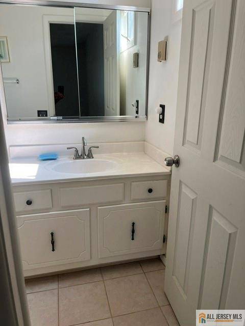 287 Oradell DR #287B, Monroe, NJ 08831