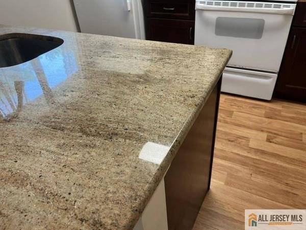 287 Oradell DR #287B, Monroe, NJ 08831