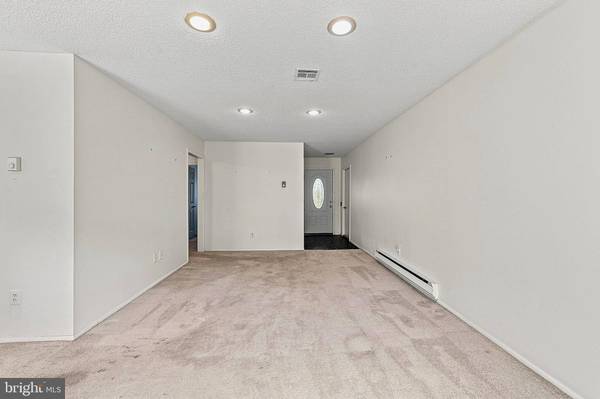 287-B ORADELL DR, Monroe Township, NJ 08831