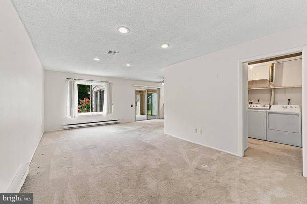287-B ORADELL DR, Monroe Township, NJ 08831