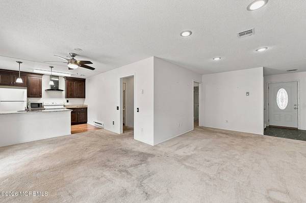 287 Oradell Drive, Monroe, NJ 08831