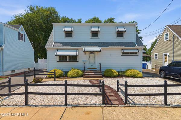 16 Pupek Road, South Amboy City, NJ 08879