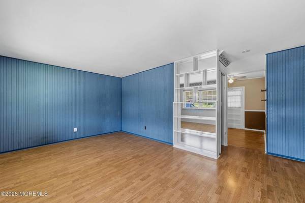 16 Pupek Road, South Amboy City, NJ 08879
