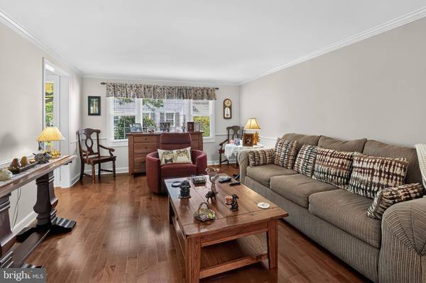 74 AMHERST LN E, Monroe Township, NJ 08831