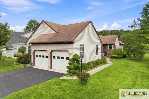181 Concordia CIR, Monroe, NJ 08831