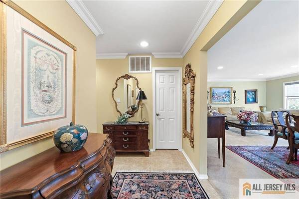 181 Concordia CIR, Monroe, NJ 08831