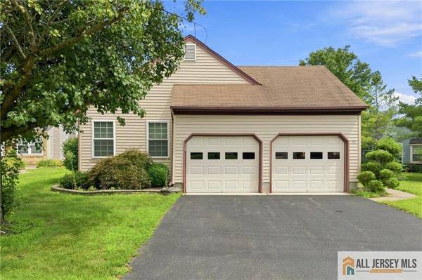 181 Concordia CIR, Monroe, NJ 08831