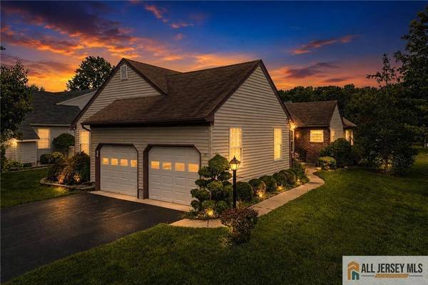 181 Concordia CIR, Monroe, NJ 08831