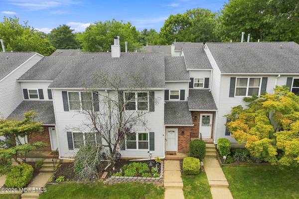 60 Hickory Court, Jamesburg, NJ 08831