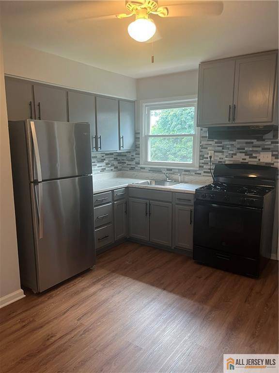 110 Buckelew AVE #2, Jamesburg, NJ 08831