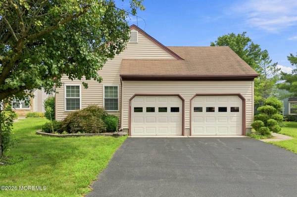 181 Concordia Circle, Monroe, NJ 08831