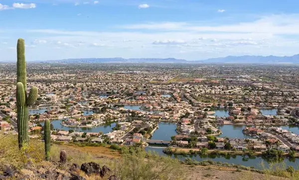 Living in Glendale, Arizona,Jennifer Haugebak