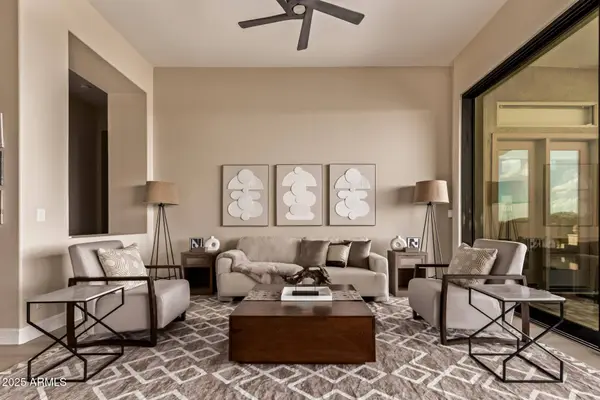 42041 N MOUNTAIN COVE Drive, Phoenix, AZ 85086