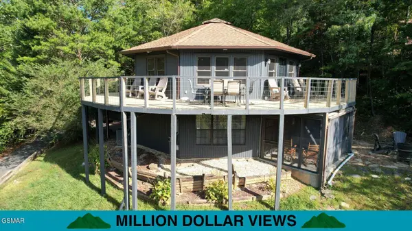 3709 Eagle LN, Gatlinburg, TN 37738