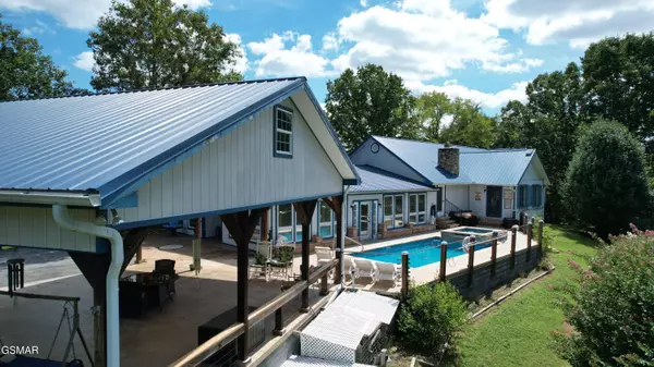 898 Lake View LOOP, Sevierville, TN 37876