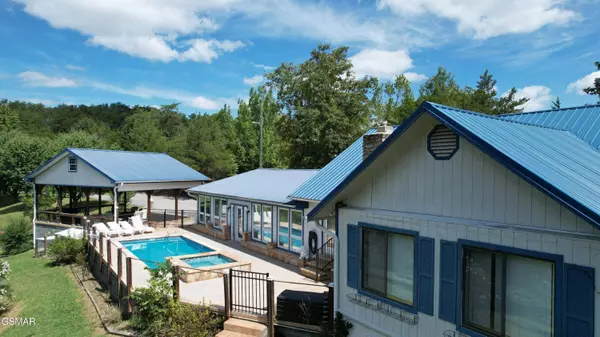 898 Lake View LOOP, Sevierville, TN 37876