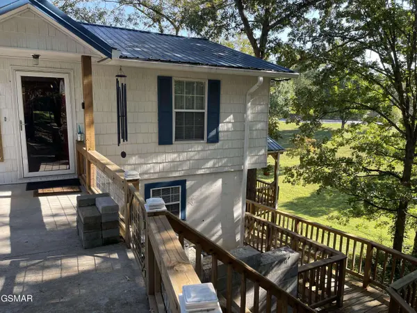 894 Lake View Loop, Sevierville, TN 37876