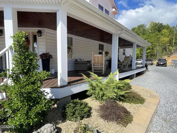 2750 Sulpher Springs Road, Sevierville, TN 37862
