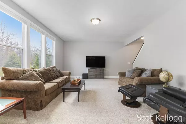 6510 Silverton SW Drive, Byron Center, MI 49315