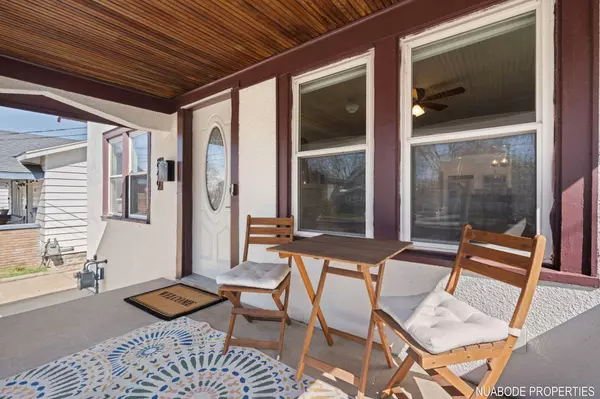 849 Burton SE Street, Grand Rapids, MI 49507