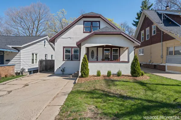 849 Burton SE Street, Grand Rapids, MI 49507