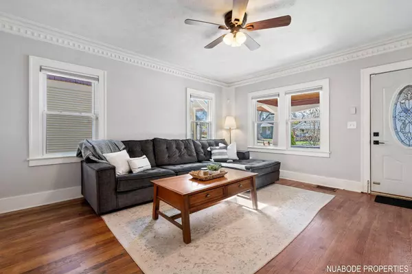 849 Burton SE Street, Grand Rapids, MI 49507