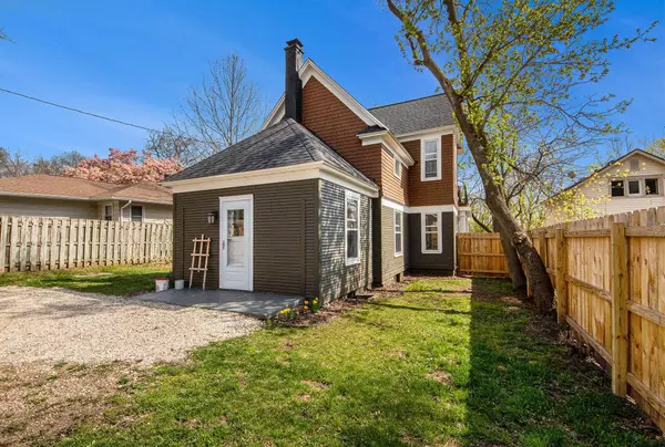 555 Bissell NE Street, Grand Rapids, MI 49503