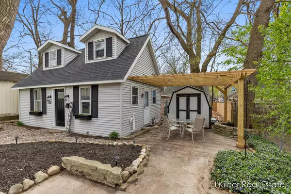 938 Hazen SE Street, Grand Rapids, MI 49507