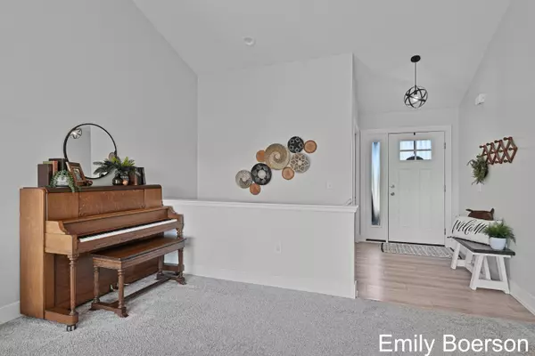 10535 Richfield Lane, Allendale, MI 49401