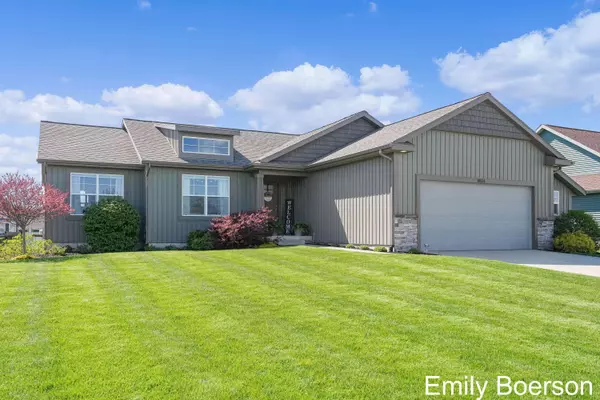 10535 Richfield Lane, Allendale, MI 49401