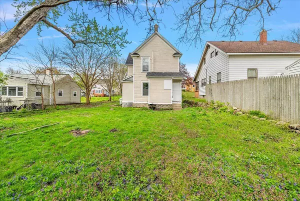 470 Houseman NE Avenue, Grand Rapids, MI 49503