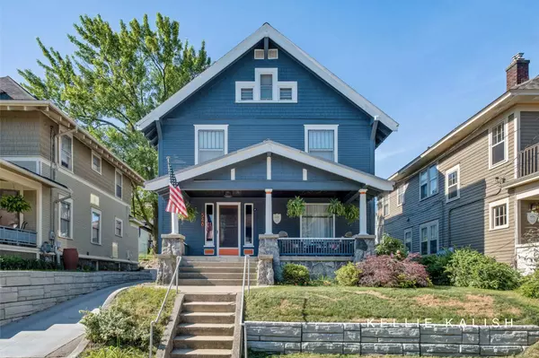 548 Pleasant SE Street, Grand Rapids, MI 49503