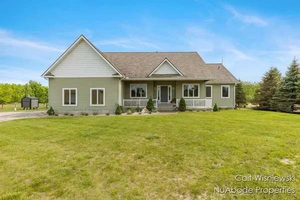 3732 E 128th Street, Grant, MI 49327