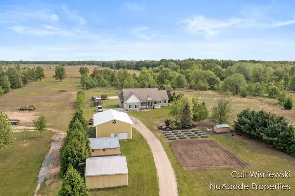 3732 E 128th Street, Grant, MI 49327