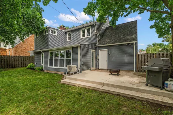 1115 Keneberry SE Way, East Grand Rapids, MI 49506