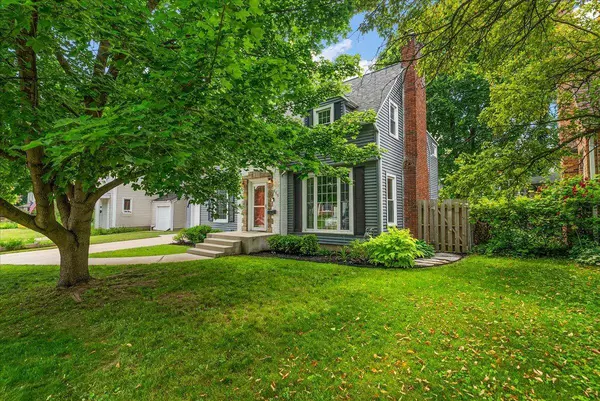 1115 Keneberry SE Way, East Grand Rapids, MI 49506