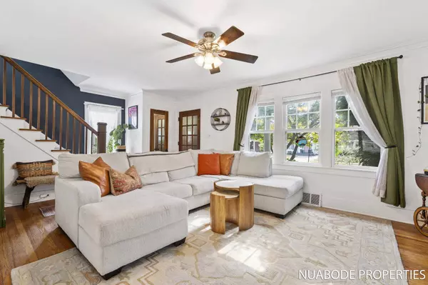 2018 E Paris SE Avenue, Grand Rapids, MI 49546