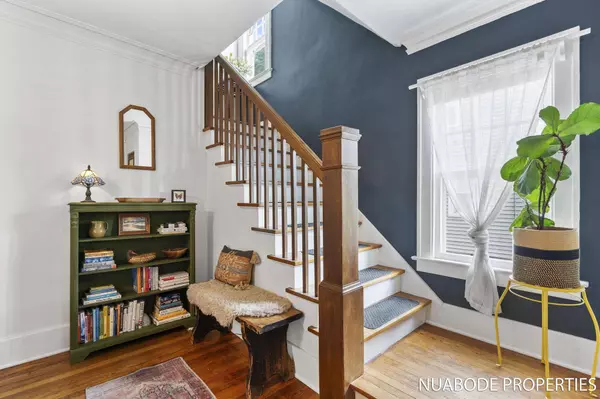 2018 E Paris SE Avenue, Grand Rapids, MI 49546