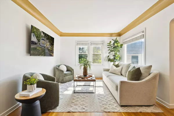 355 Eola SE Street, Grand Rapids, MI 49507